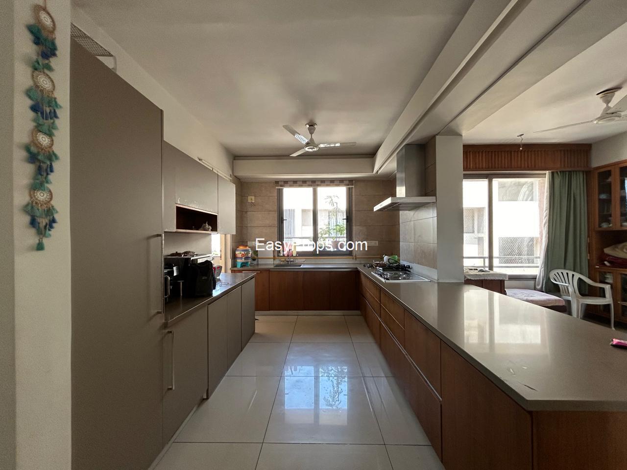 WhatsApp Image 2025-02-17 at 420250217175024924.jpeg